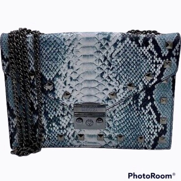 Badgley Mischka Handbags - Badgley Mischka Vegan Leather Blue Reptile Texture Chain Strap Crossbody Bag